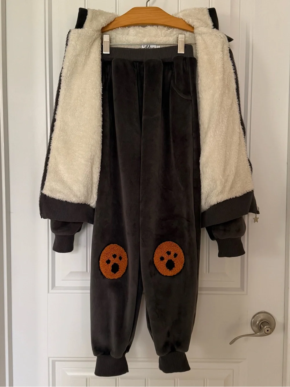 Lola + the Boys Bear Velour Set Size 12  Charcoal Gray 🐻🖤